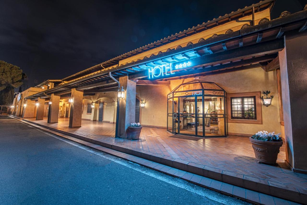 Hotel Boccaccio Calcinaia Eksteriør billede