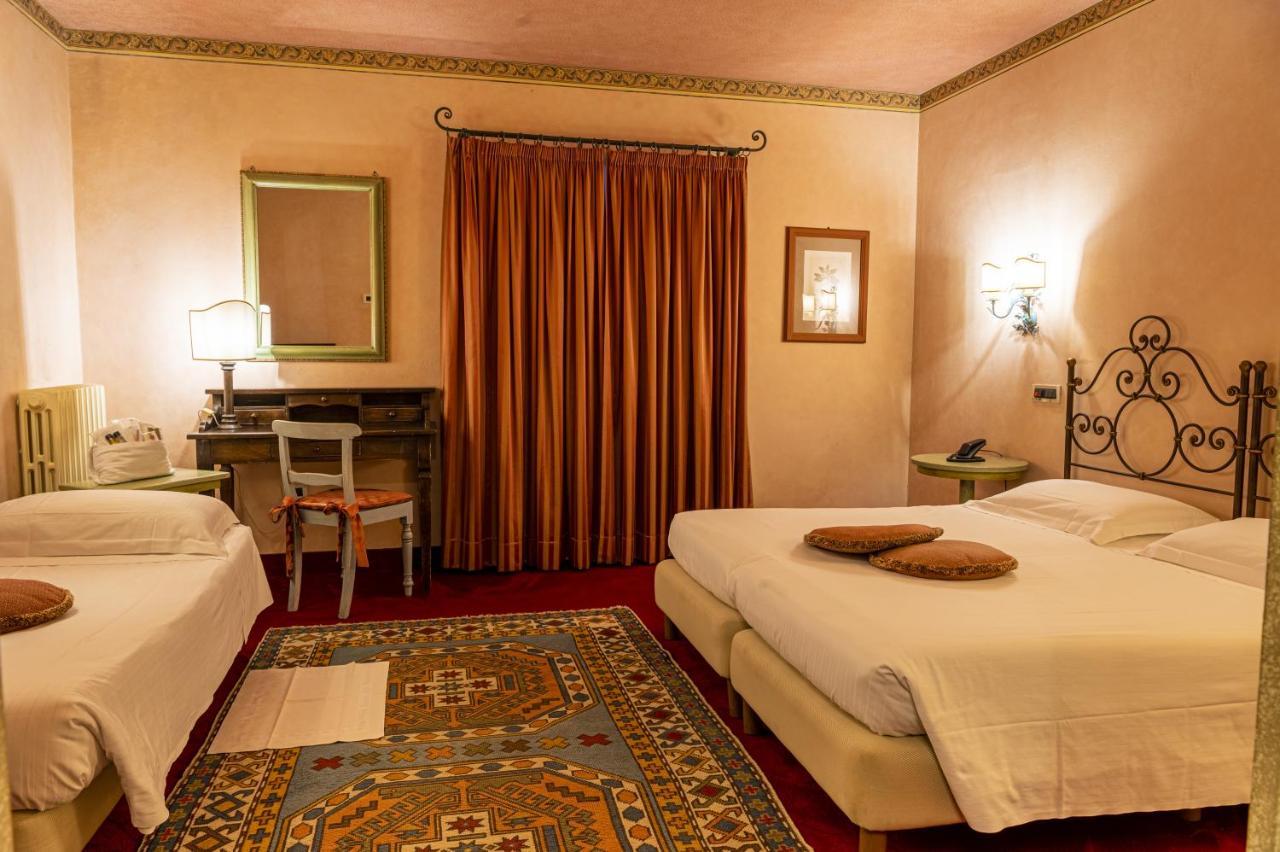 Hotel Boccaccio Calcinaia Eksteriør billede