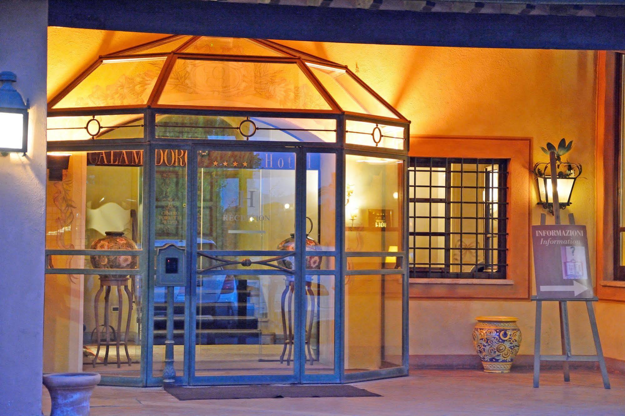 Hotel Boccaccio Calcinaia Eksteriør billede